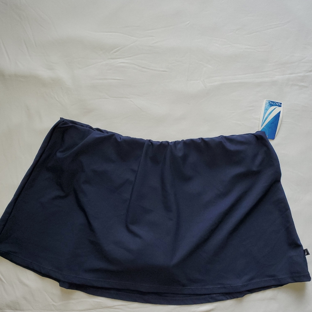 Nautica swim skirt/skort